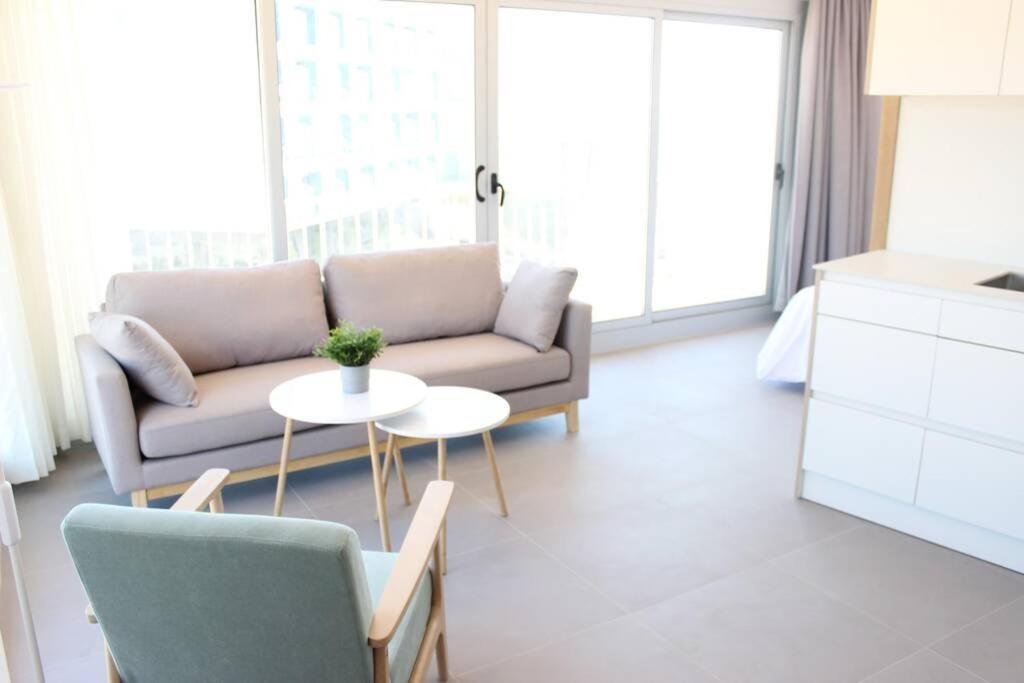 Beautiful Loft, Huge Sunny Terrace, View Over The Beach And Sea Росес Екстер'єр фото