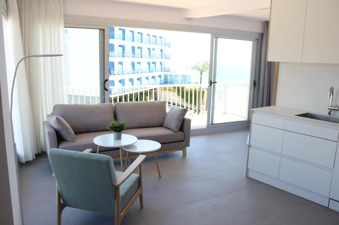 Beautiful Loft, Huge Sunny Terrace, View Over The Beach And Sea Росес Екстер'єр фото