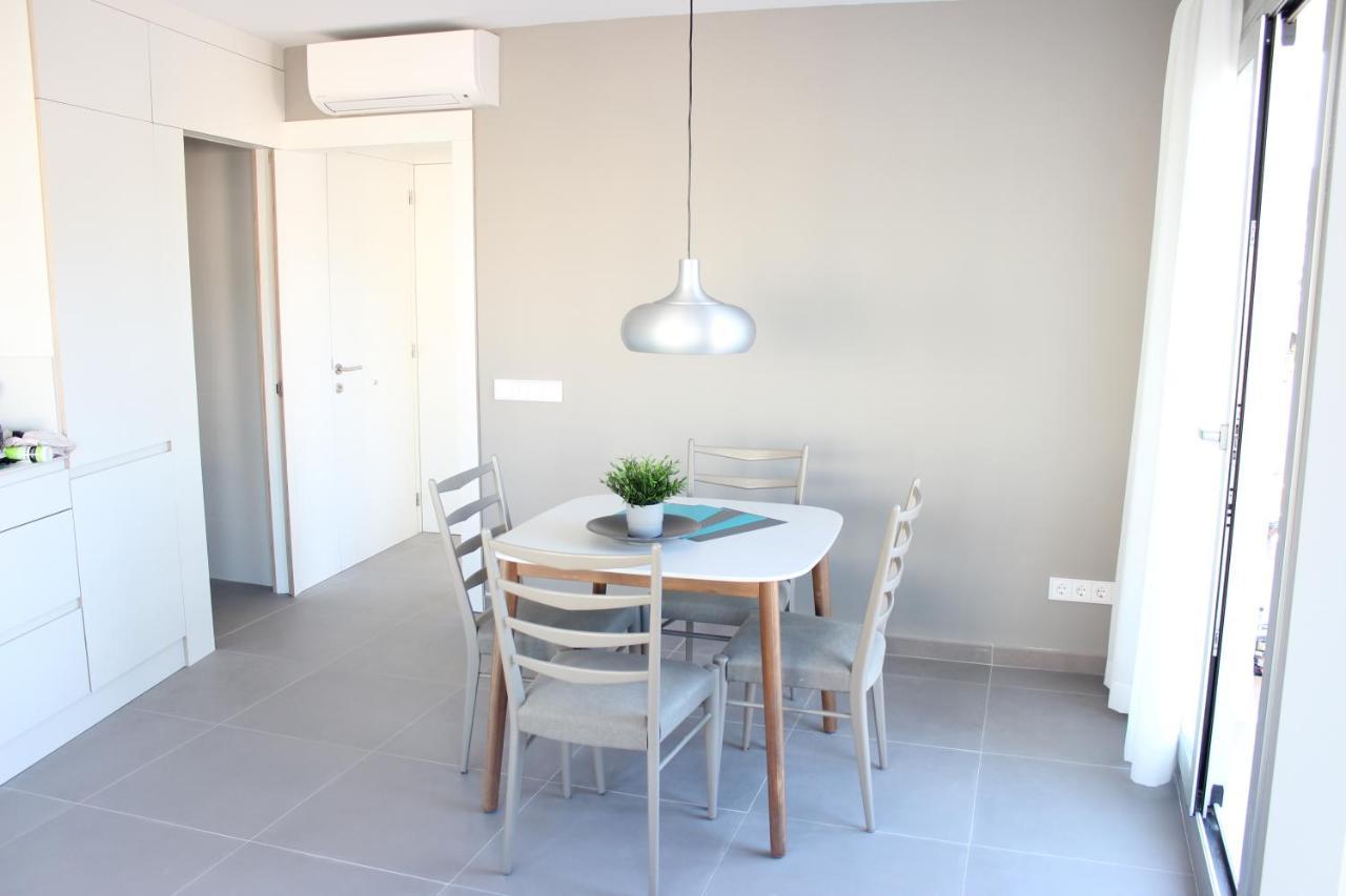 Beautiful Loft, Huge Sunny Terrace, View Over The Beach And Sea Росес Екстер'єр фото