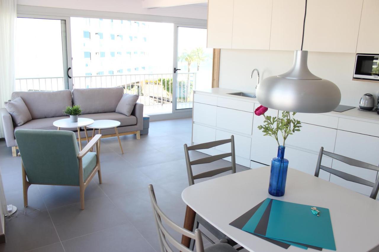 Beautiful Loft, Huge Sunny Terrace, View Over The Beach And Sea Росес Екстер'єр фото